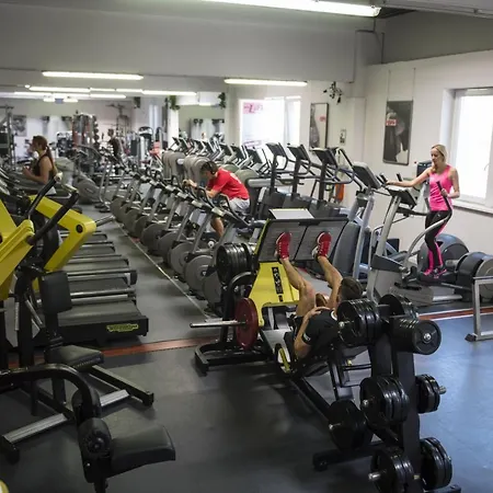 Jainzen Einzimmerferienwohnung Mitten Im Zentrum * Bad Ischl